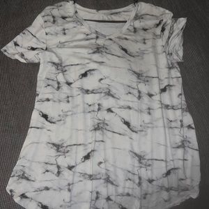 Grace & Lace Perfect T